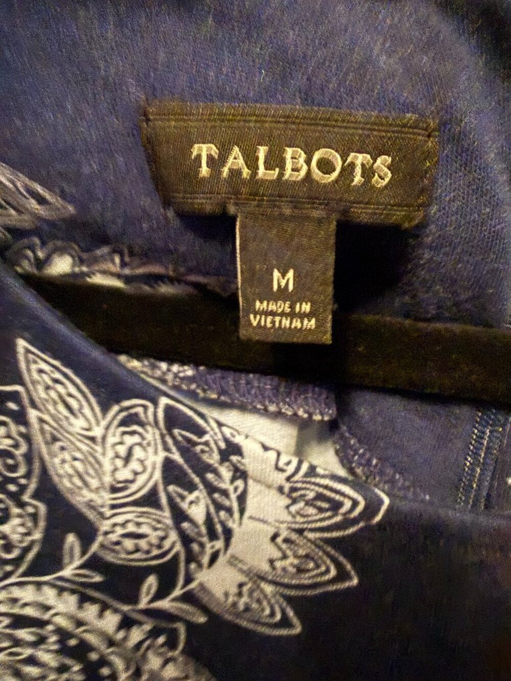 Talbots Edie Knit Fit & Flare Dress, Blue and White Paisley Size Medium - Picture 3 of 3